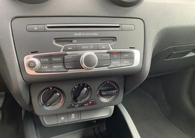 AUDI A1 1.0 TFSI ultra sport