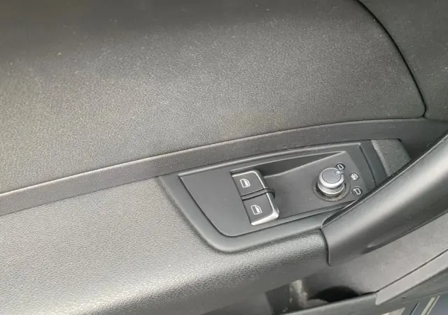 AUDI A1 1.0 TFSI ultra sport