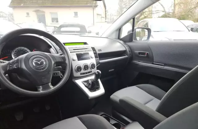 MAZDA 5 