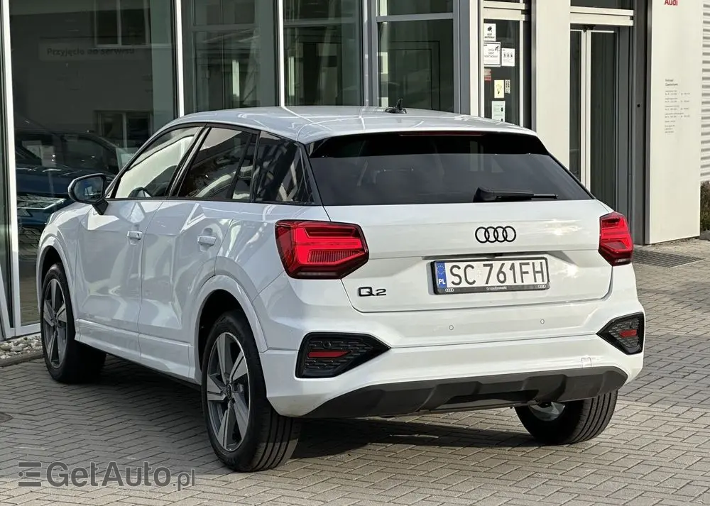 AUDI Q2 