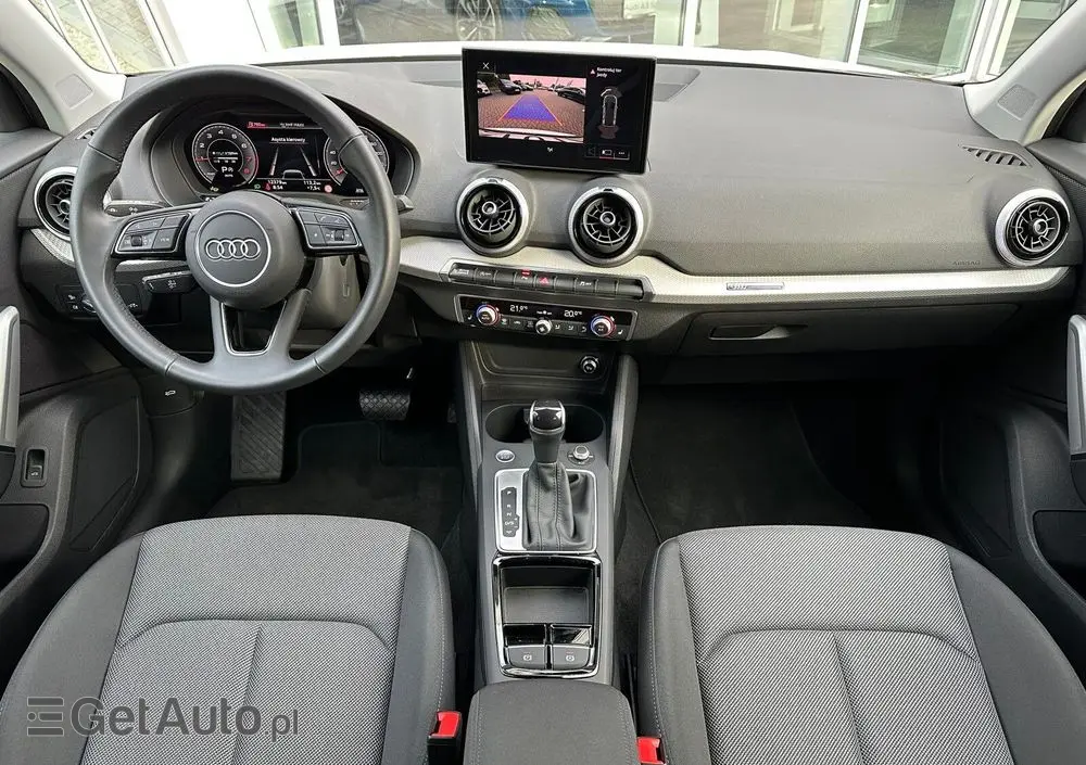 AUDI Q2 