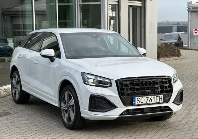 AUDI Q2 