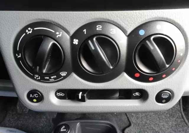 SUBARU Justy 1.3GX 4WD