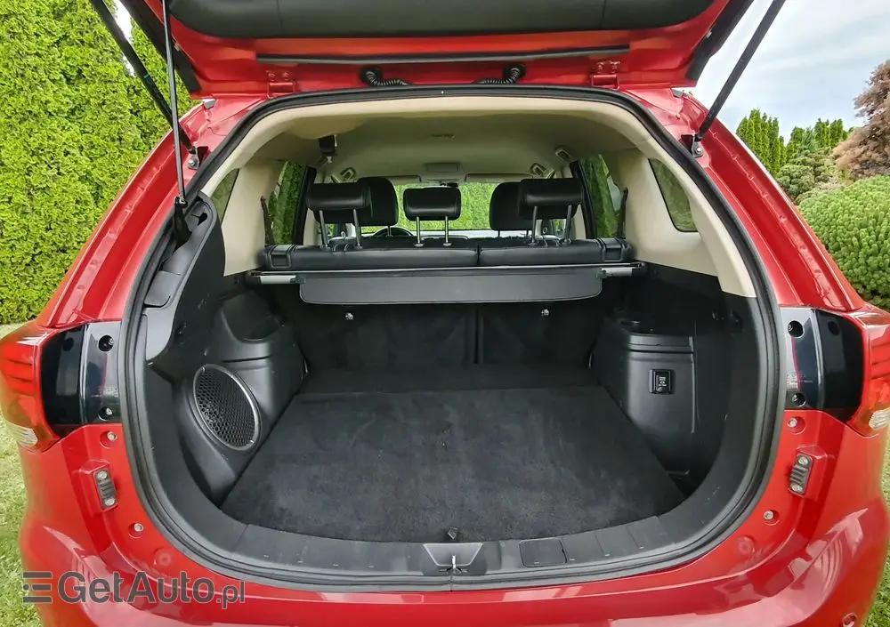 MITSUBISHI Outlander PHEV Instyle NAVI +