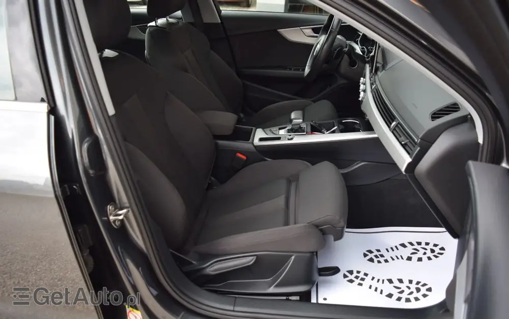 AUDI A4 Avant 35 TDI S tronic advanced