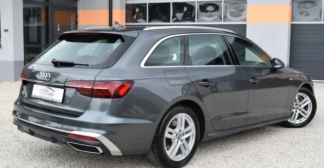 AUDI A4 Avant 35 TDI S tronic advanced