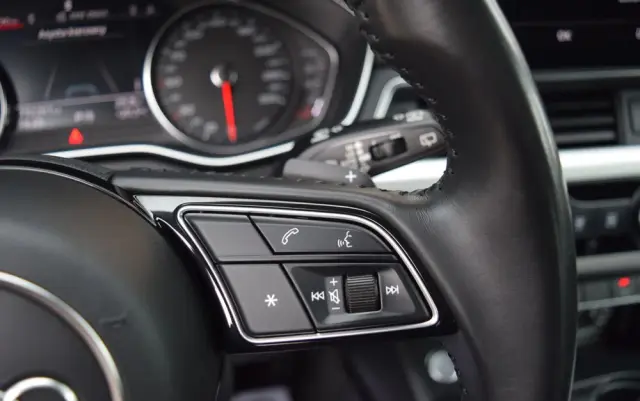 AUDI A4 Avant 35 TDI S tronic advanced