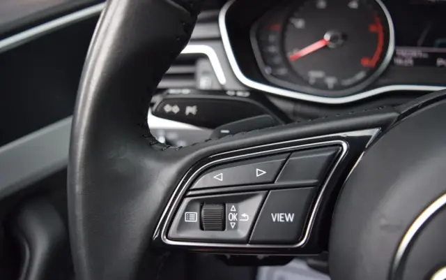 AUDI A4 Avant 35 TDI S tronic advanced