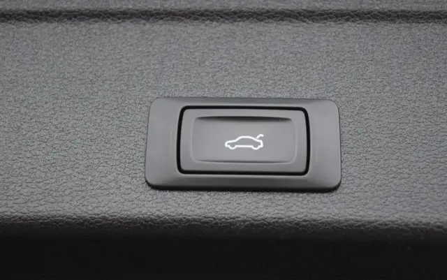 AUDI A4 Avant 35 TDI S tronic advanced