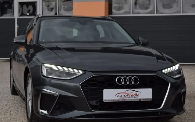 AUDI A4 Avant 35 TDI S tronic advanced