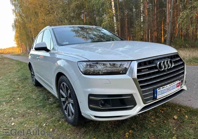 AUDI Q7 3.0 TDI Quattro Tiptronic