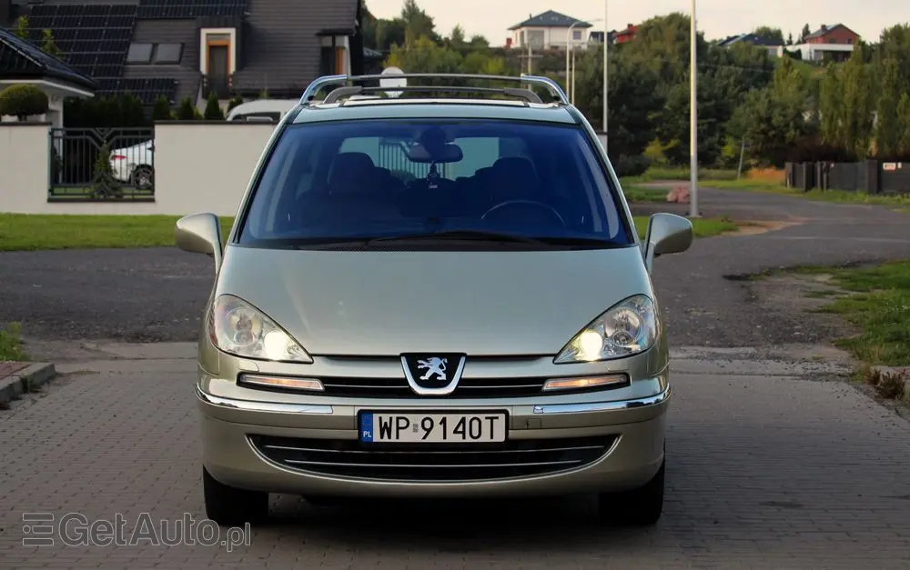 PEUGEOT 807 2.0 HDi Premium