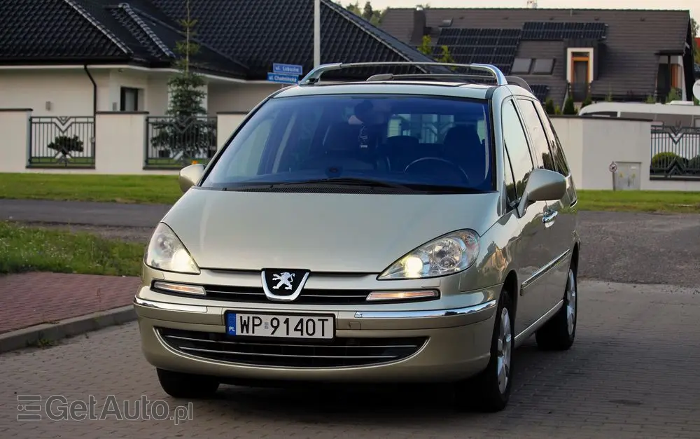 PEUGEOT 807 2.0 HDi Premium