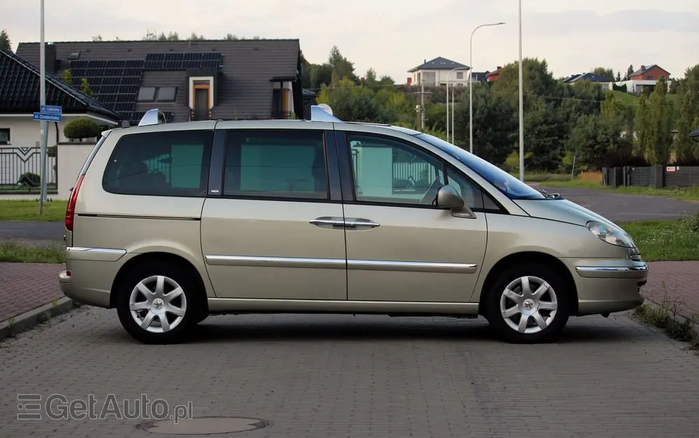PEUGEOT 807 2.0 HDi Premium