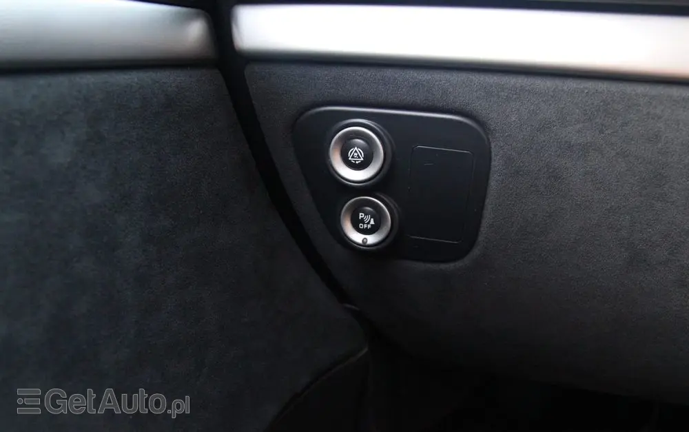 PEUGEOT 807 2.0 HDi Premium