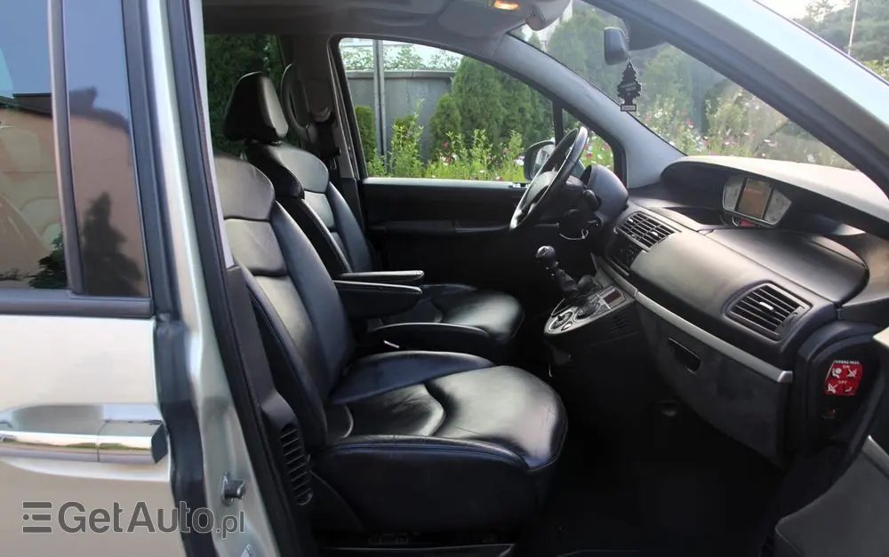 PEUGEOT 807 2.0 HDi Premium