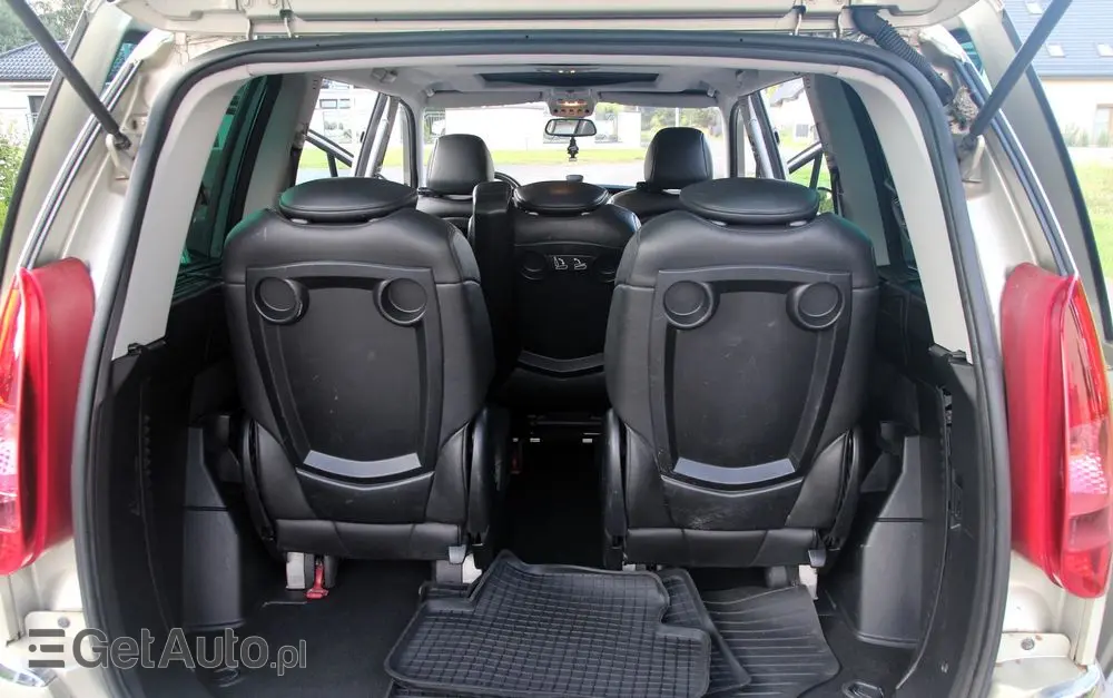 PEUGEOT 807 2.0 HDi Premium