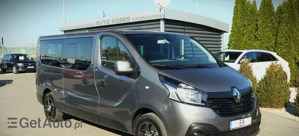 RENAULT Trafic 