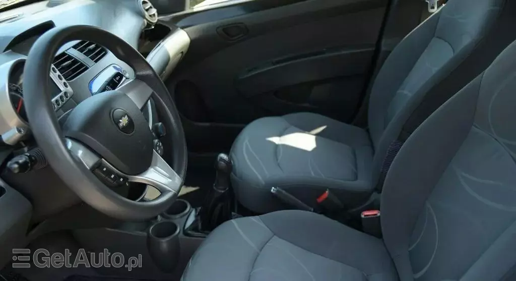 CHEVROLET Spark 