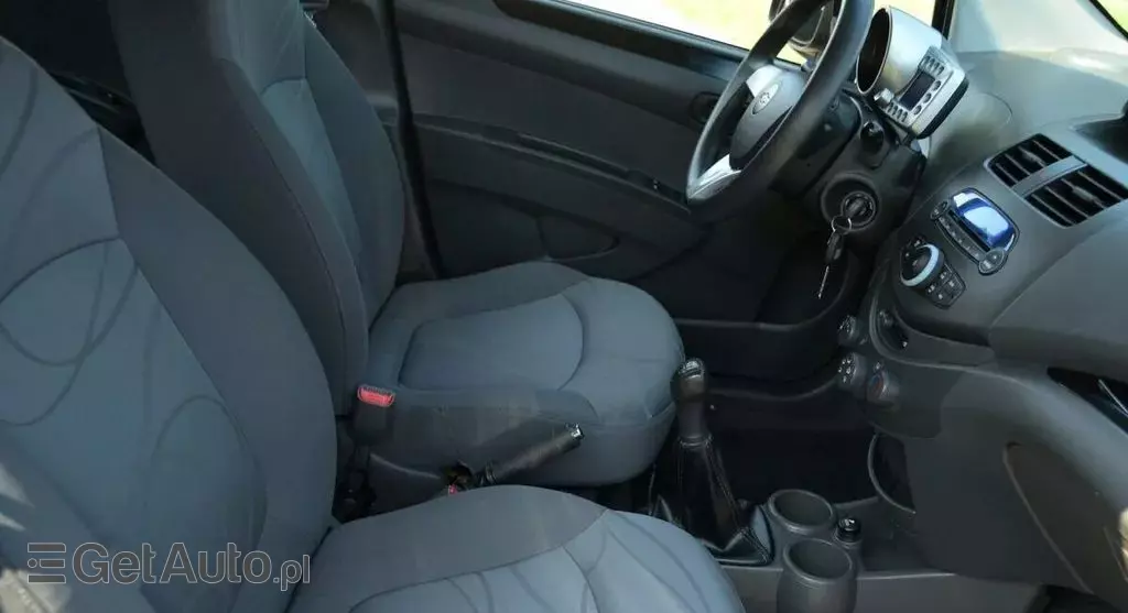 CHEVROLET Spark 