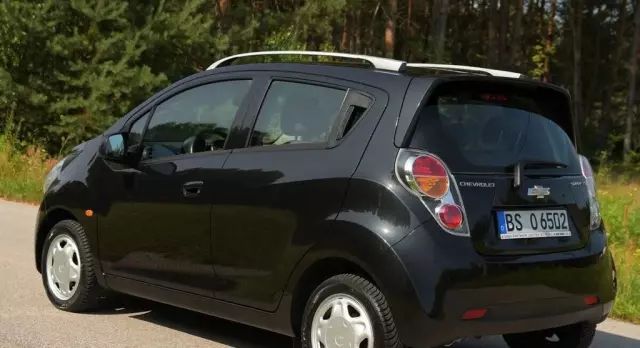 CHEVROLET Spark 