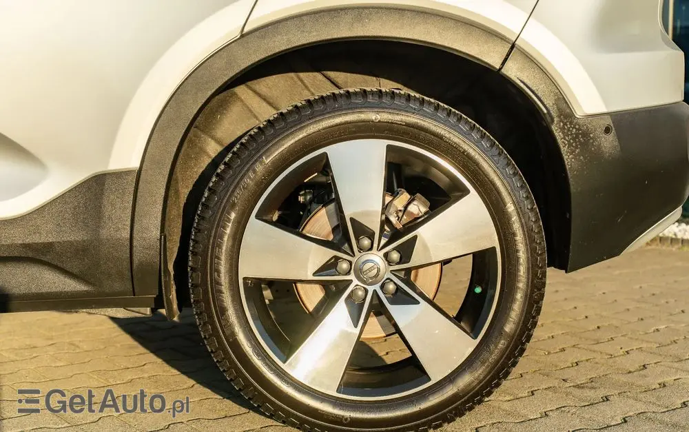 VOLVO XC 40 T5 AWD Geartronic Momentum Pro