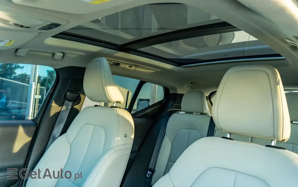 VOLVO XC 40 T5 AWD Geartronic Momentum Pro