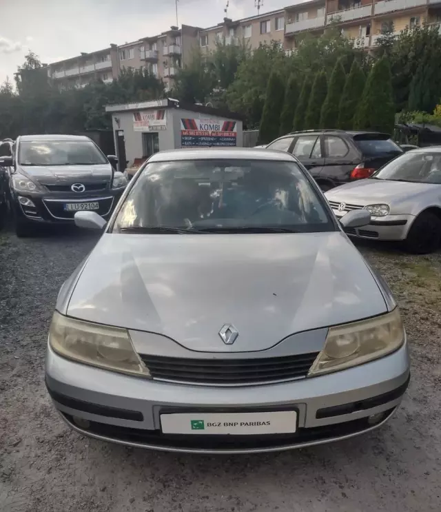 RENAULT Laguna 1.8 16V (120 KM)