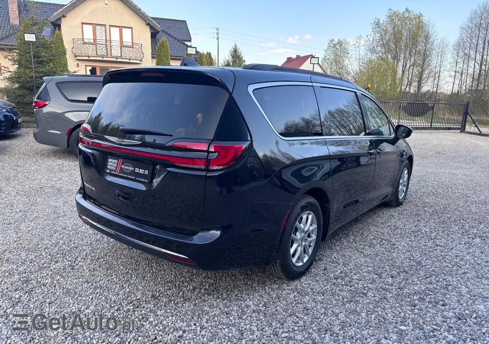 CHRYSLER Pacifica 
