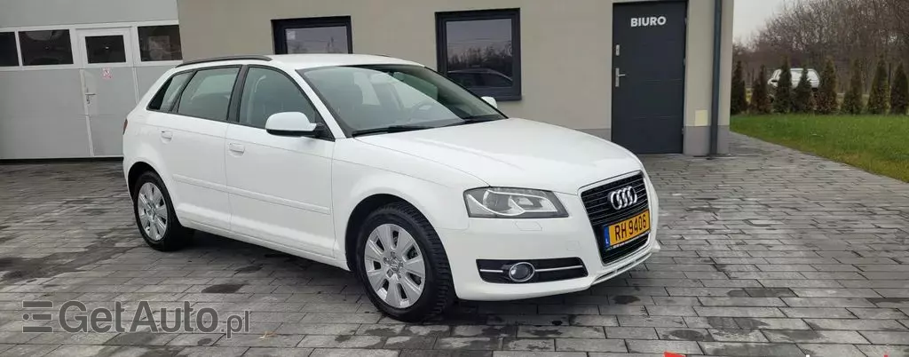 AUDI A3 
