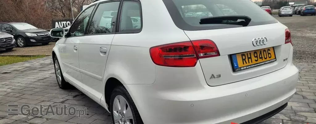 AUDI A3 