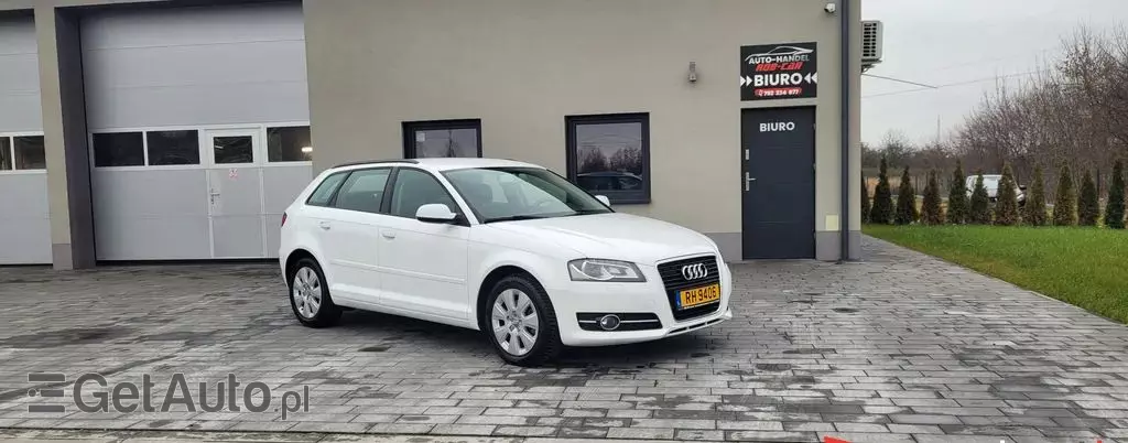 AUDI A3 