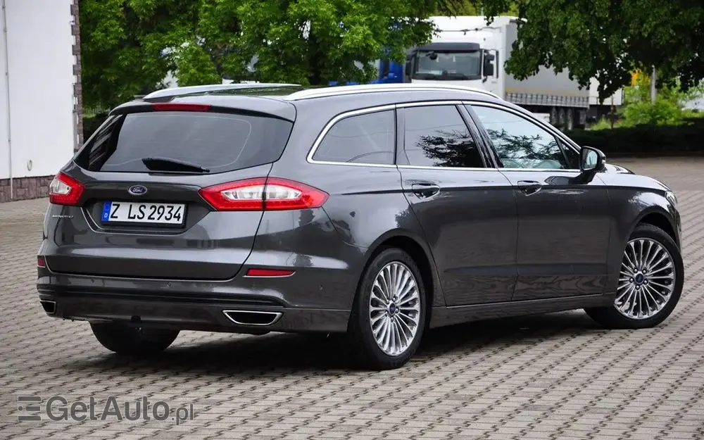 FORD Mondeo 2.0 TDCi Bi-Turbo PowerShift-Aut Titanium
