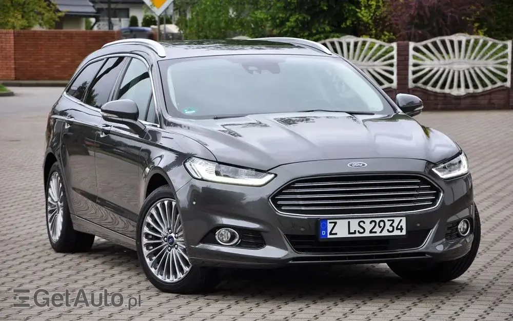 FORD Mondeo 2.0 TDCi Bi-Turbo PowerShift-Aut Titanium