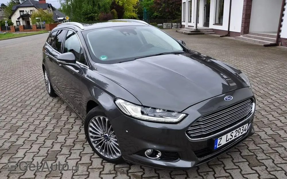 FORD Mondeo 2.0 TDCi Bi-Turbo PowerShift-Aut Titanium