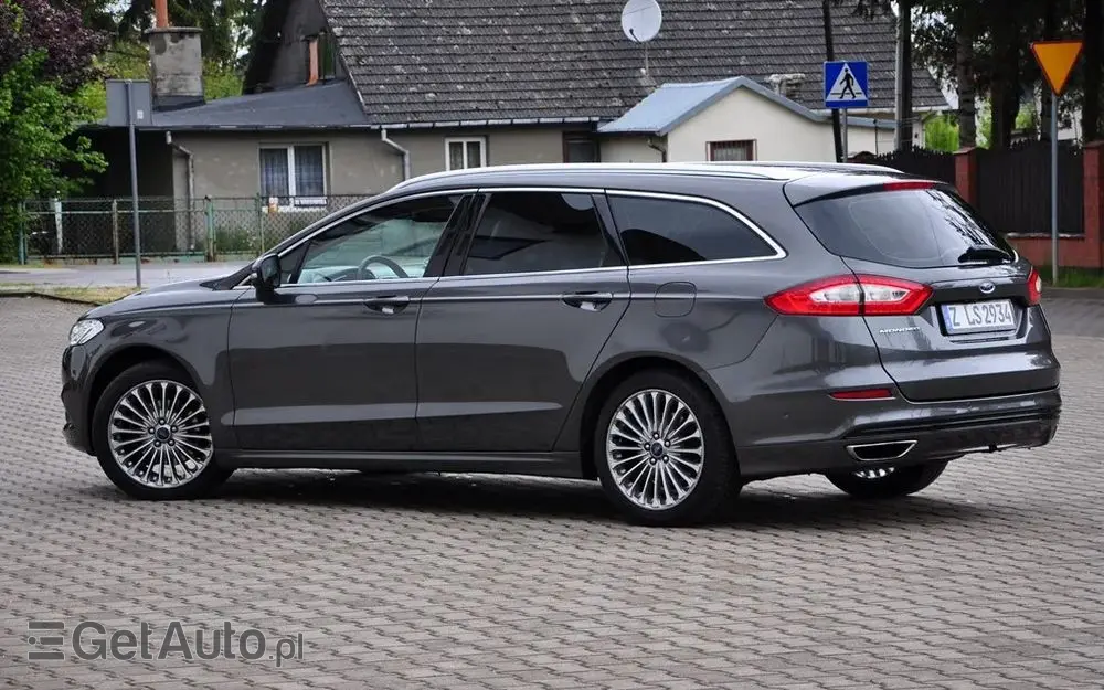 FORD Mondeo 2.0 TDCi Bi-Turbo PowerShift-Aut Titanium