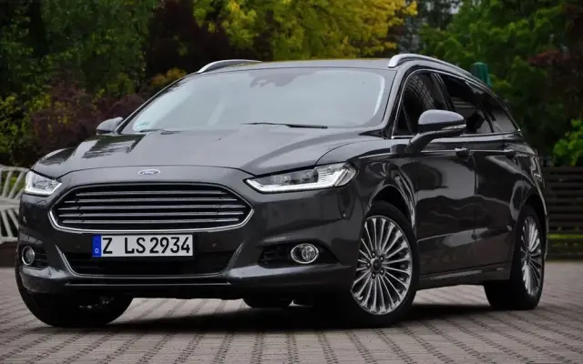 FORD Mondeo 2.0 TDCi Bi-Turbo PowerShift-Aut Titanium