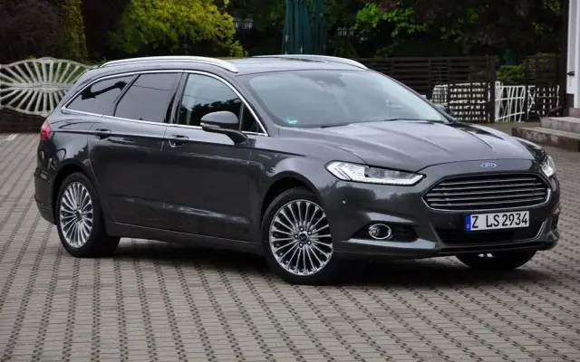 FORD Mondeo 2.0 TDCi Bi-Turbo PowerShift-Aut Titanium