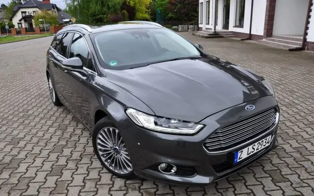 FORD Mondeo 2.0 TDCi Bi-Turbo PowerShift-Aut Titanium