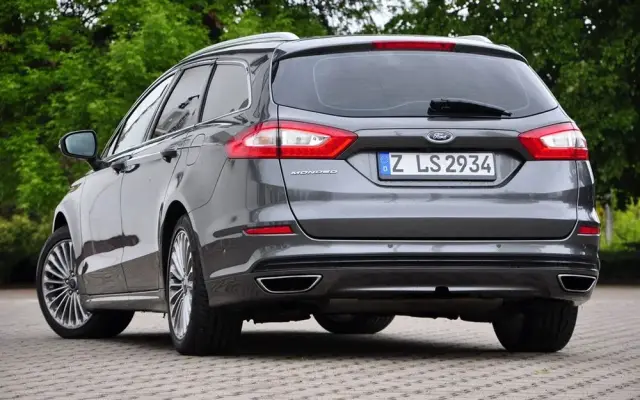 FORD Mondeo 2.0 TDCi Bi-Turbo PowerShift-Aut Titanium