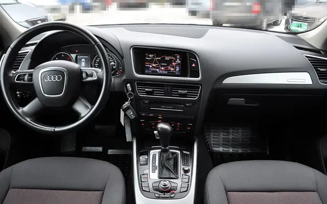 AUDI Q5 2.0 TDI Quattro Stronic