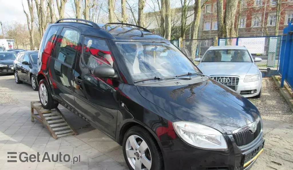 SKODA Roomster 