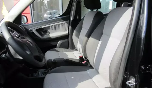 SKODA Roomster 