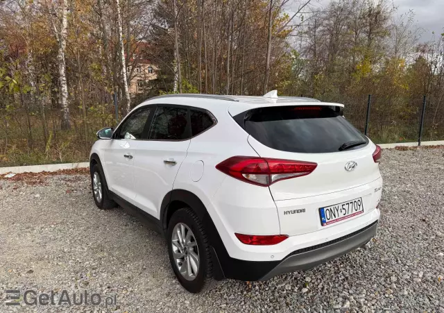 HYUNDAI Tucson 2.0 CRDi 4WD Advantage