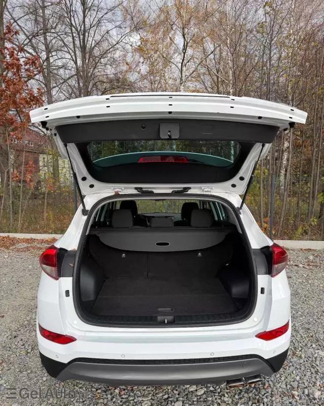 HYUNDAI Tucson 2.0 CRDi 4WD Advantage