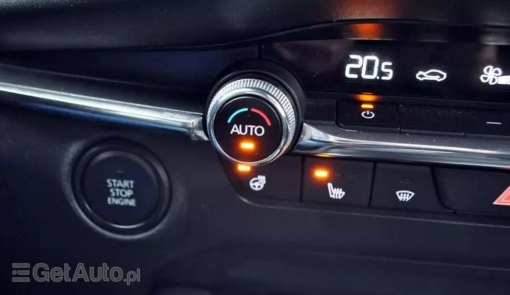 MAZDA 3 2.0 SkyActiv-G (122 KM)