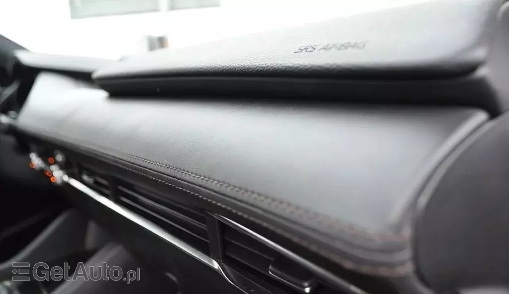 MAZDA 3 2.0 SkyActiv-G (122 KM)