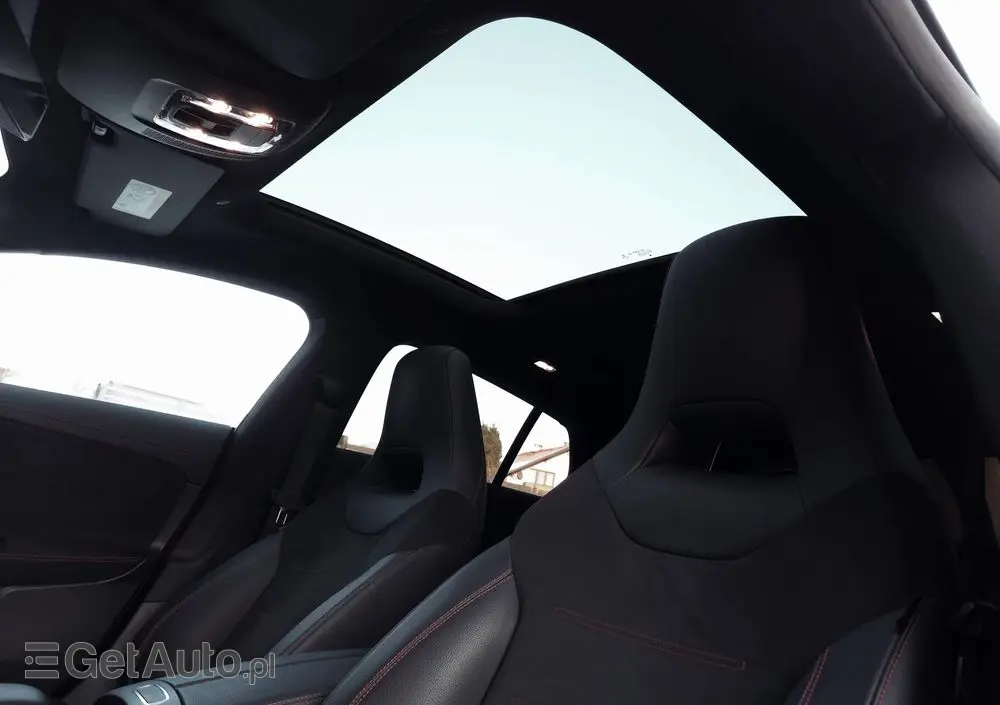 MERCEDES-BENZ CLA 220 d 4-Matic AMG Line 8G-DCT