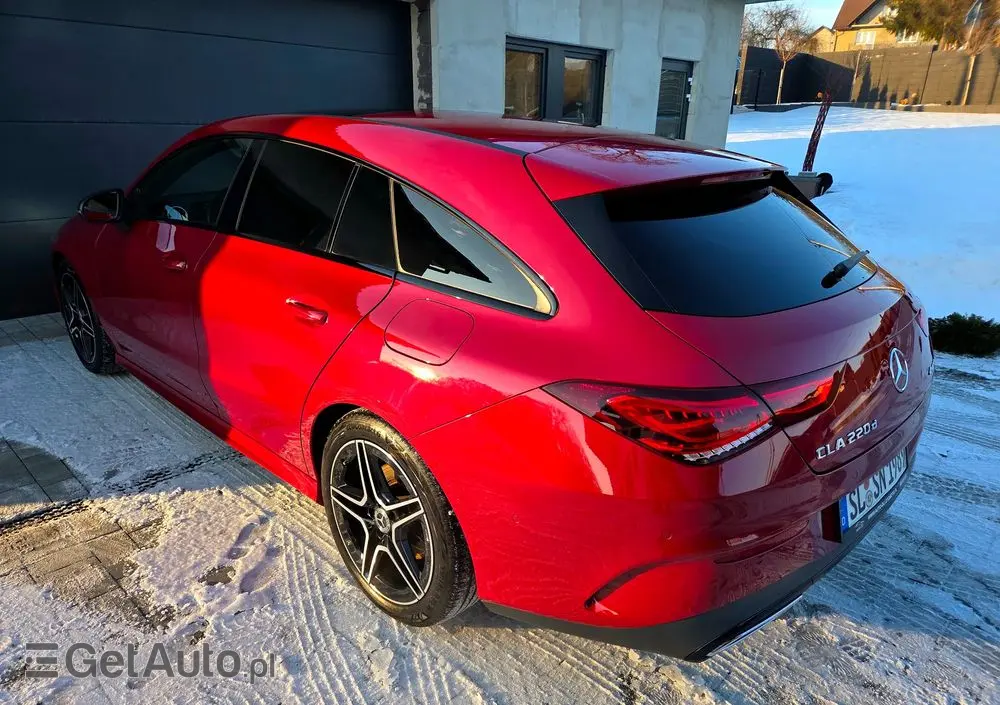 MERCEDES-BENZ CLA 220 d 4-Matic AMG Line 8G-DCT