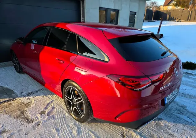 MERCEDES-BENZ CLA 220 d 4-Matic AMG Line 8G-DCT